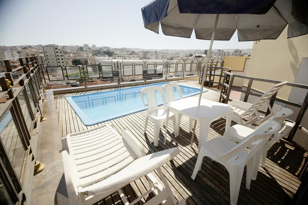 Galatas Central Hotel ปาโตส เจ มินาส ภายนอก รูปภาพ